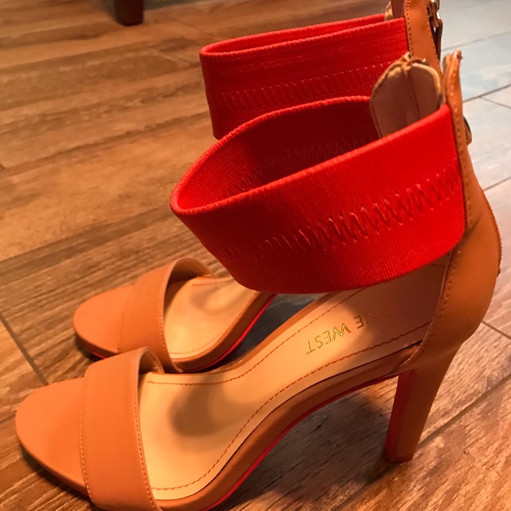 Nine West Nude Heels